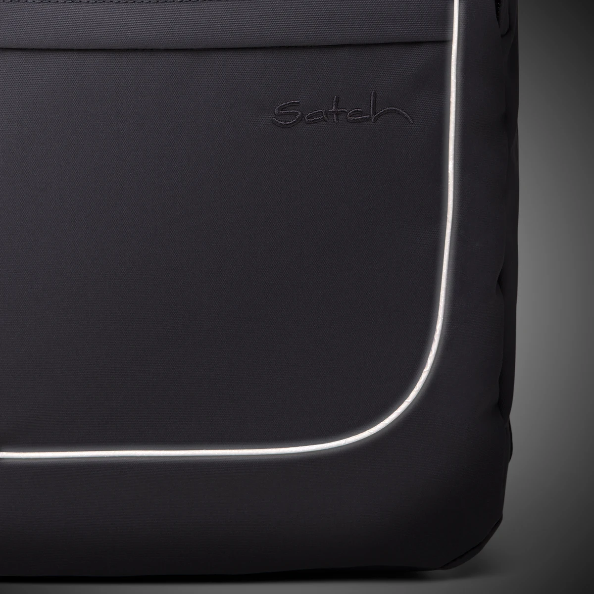 Freizeitrucksack Ergobag Satch Fly - Pure Grey 8 Freizeitrucksack Ergobag Satch Fly - Pure Grey – Bild 6