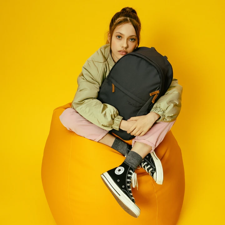 Freizeitrucksack Ergobag Satch Fly - Pure Grey 11 Freizeitrucksack Ergobag Satch Fly - Pure Grey – Bild 9